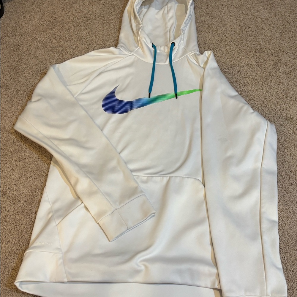 White Nike Therma-Fit Hoodie